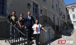 广州探店爆料事件视频播放,热门视频揭秘网红店铺幕后真相